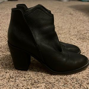 Dolce vita black boots